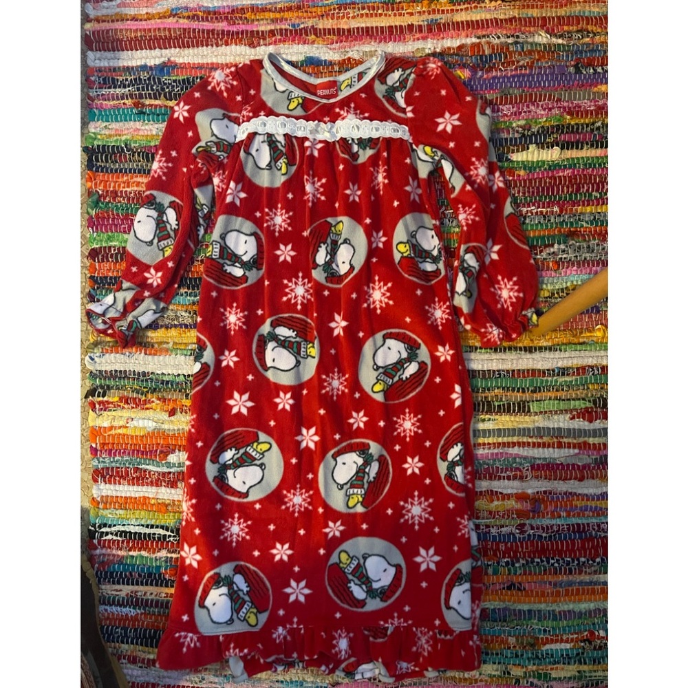 Snoopy gown vguc sz6
